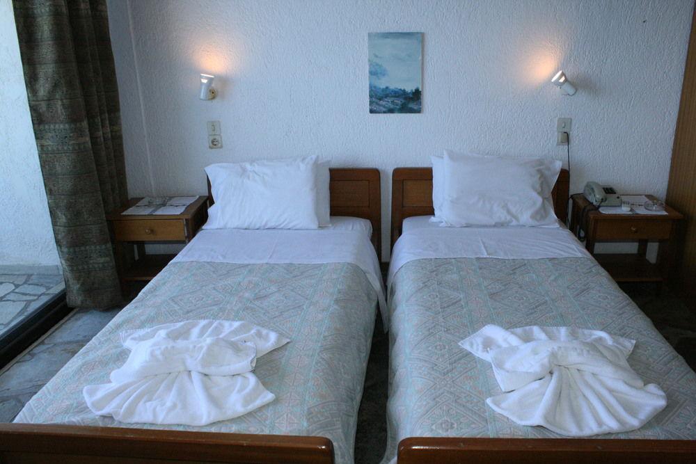 Blue Bay Apartments Hersonissos  Eksteriør billede